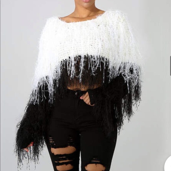 Tops - Black and white crop fringe sweater size M